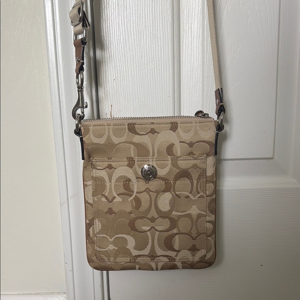 VintageY2K Coach Signature Beige Crossbody Bag